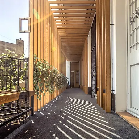 招待所 多米尼克精致豪华套房 - 特拉孜耶旅馆 4*