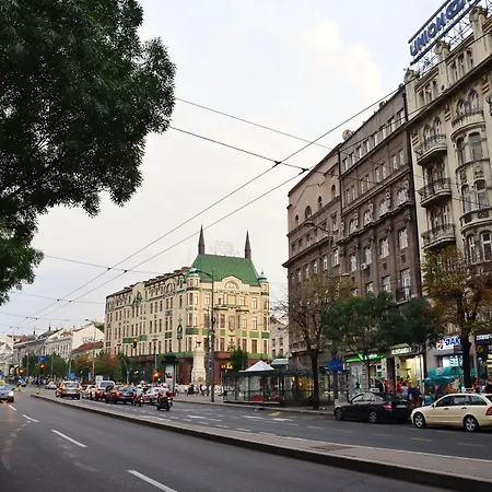 多米尼克精致豪华套房 - 特拉孜耶旅馆